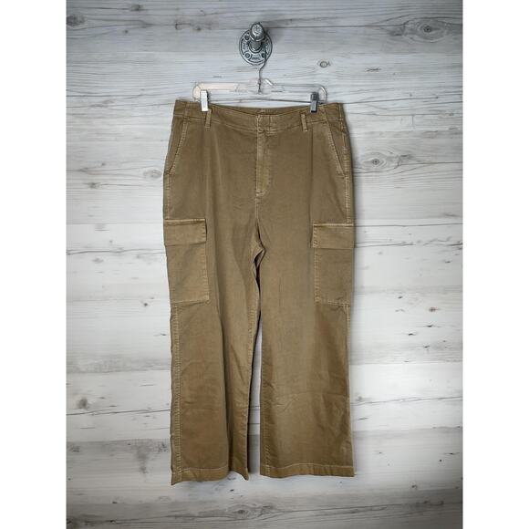 GAP Cargo Pants Womens 14 Khaki Loose Khaki Mojave Regenerative Cotton Casual - Picture 1 of 14